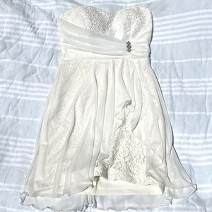 White Lace Stretchy Dress